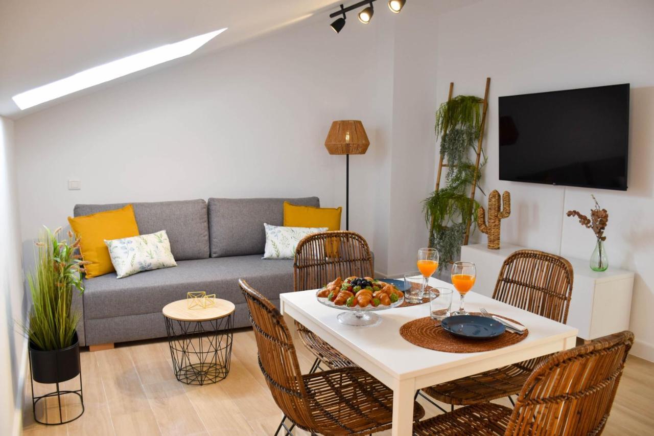 Holidays2Malaga Trinidad Renovated 1 Bedroom Penthouse Close To City Center Exteriér fotografie